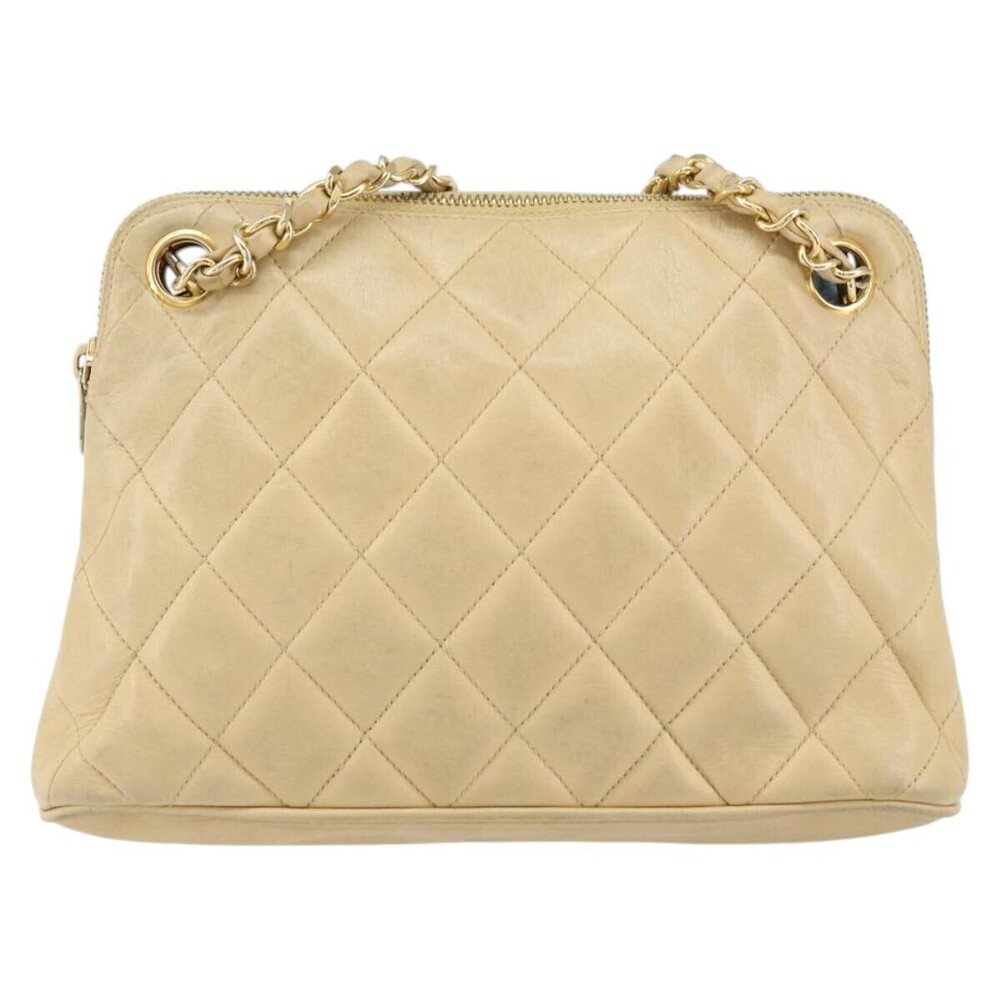 Chanel Vintaghe Chain Quilted Caviar Medium